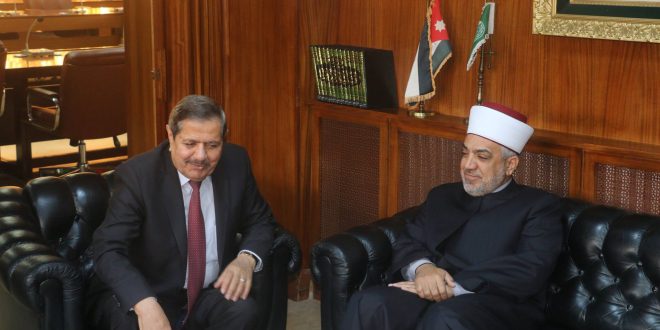الدكتور محمد الخلايلة مفتي عام المملكة الأردنية الهاشمية في زيارة خاصة إلى المجمع